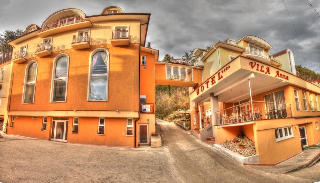 Hotel Vila Anna Trenčianske Teplice Eksteriør bilde